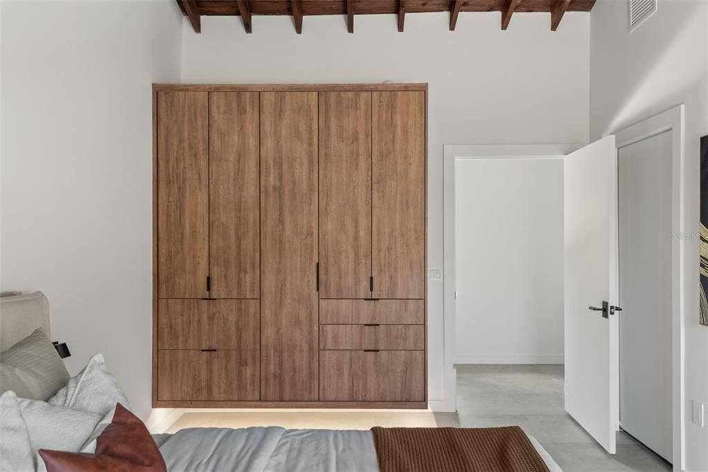 待售: $975,000 (3 贝兹, 3 浴室, 1875 平方英尺)