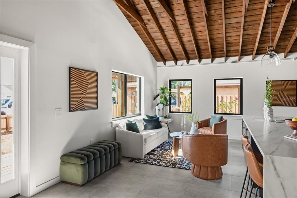 待售: $975,000 (3 贝兹, 3 浴室, 1875 平方英尺)