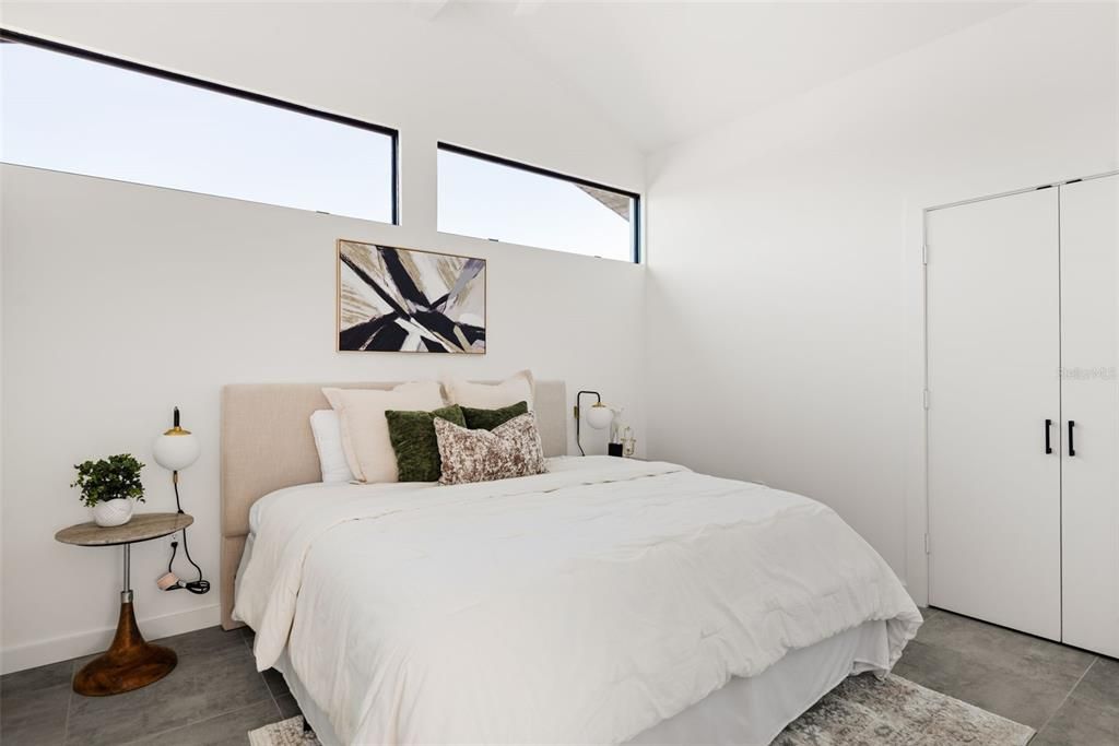 待售: $975,000 (3 贝兹, 3 浴室, 1875 平方英尺)