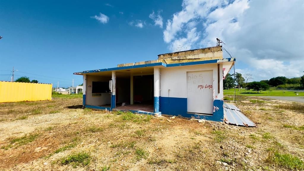 For Sale: $375,000 (0.57 acres)