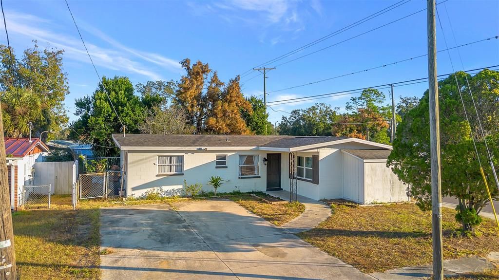 En Venta: $306,500 (3 camas, 2 baños, 1280 Pies cuadrados)