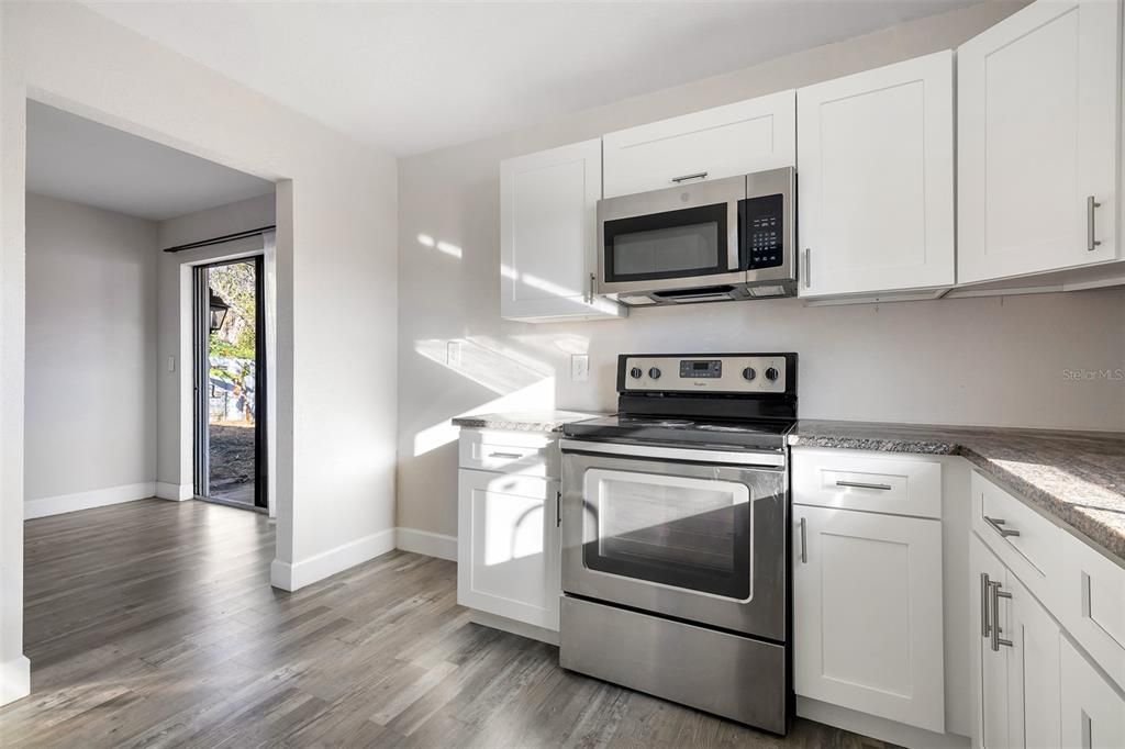 En Venta: $306,500 (3 camas, 2 baños, 1280 Pies cuadrados)