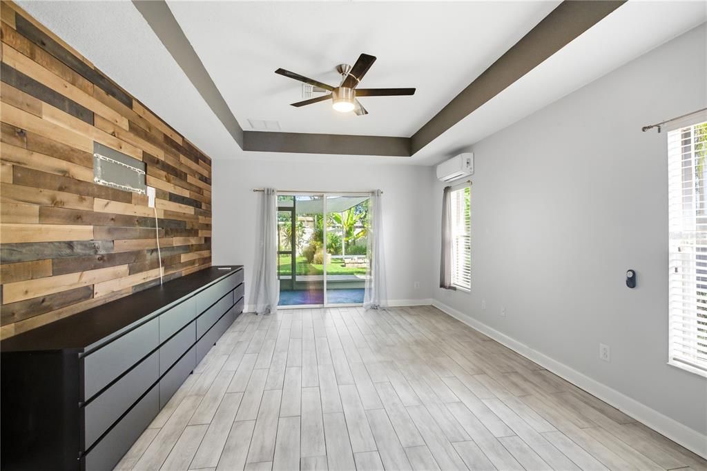 Activo con contrato: $419,900 (4 camas, 3 baños, 2190 Pies cuadrados)