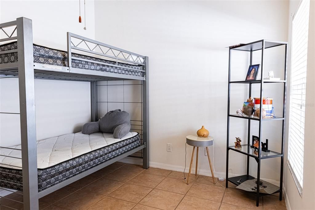 For Sale: $395,000 (4 beds, 2 baths, 1760 Square Feet)