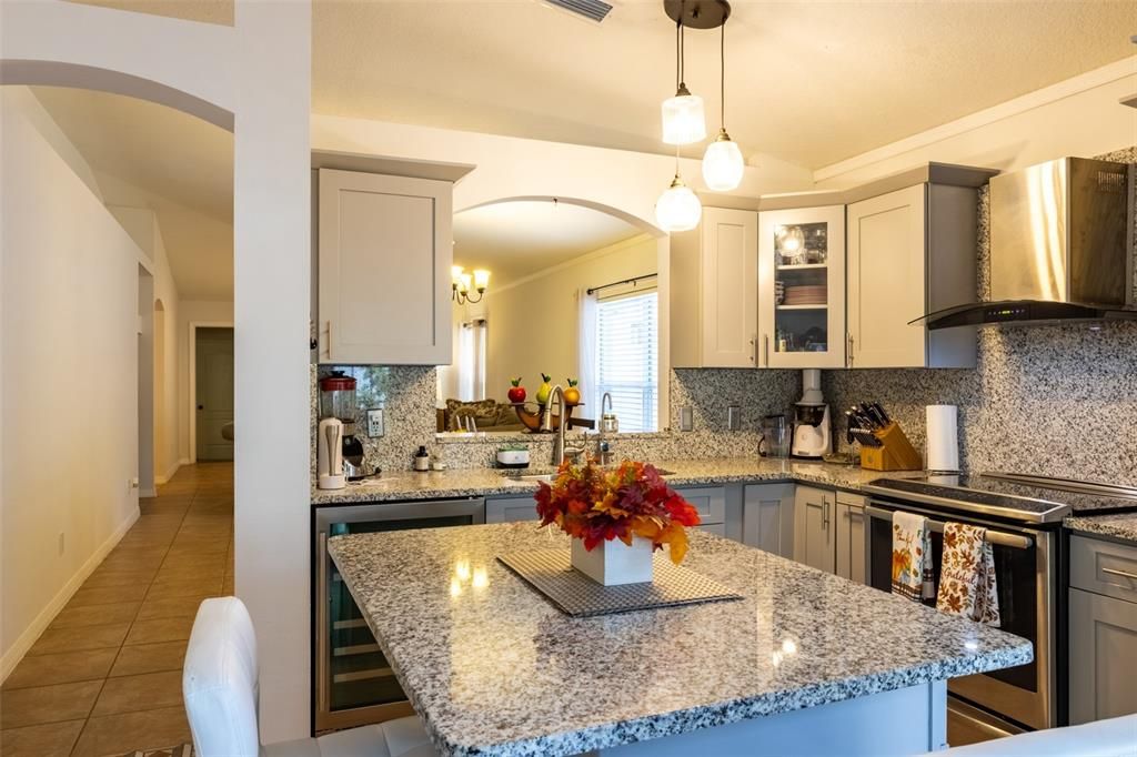 For Sale: $395,000 (4 beds, 2 baths, 1760 Square Feet)