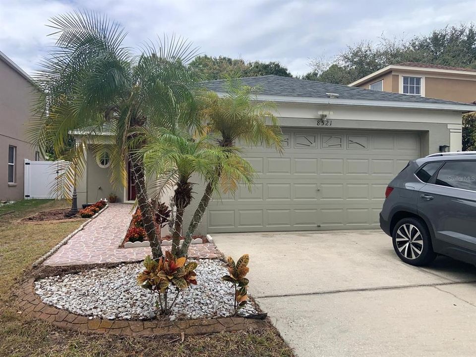 For Sale: $395,000 (4 beds, 2 baths, 1760 Square Feet)