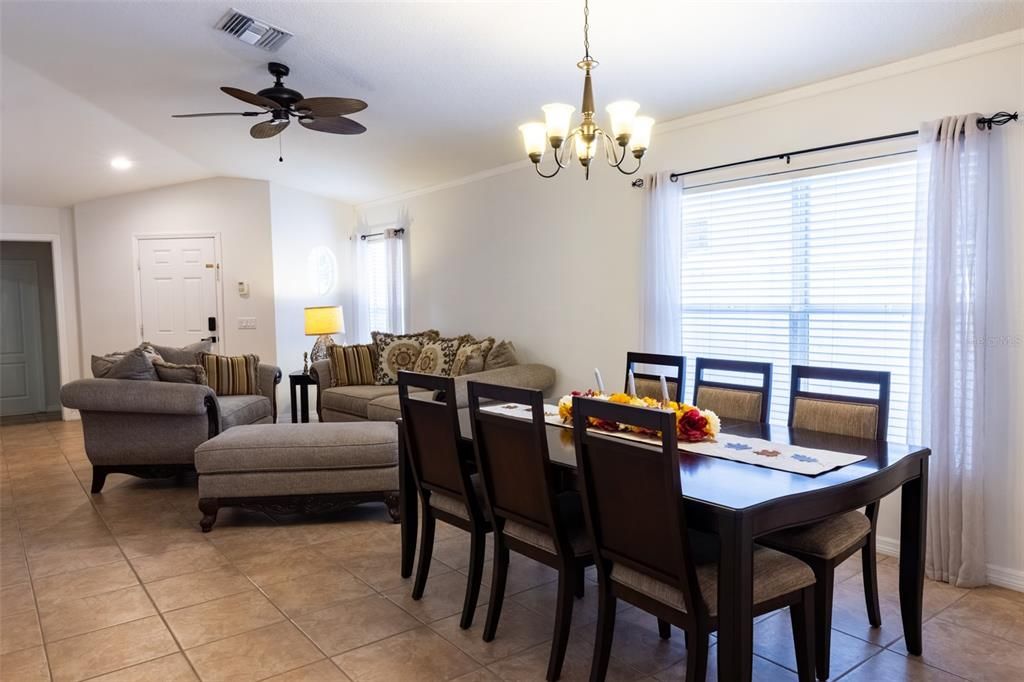 For Sale: $395,000 (4 beds, 2 baths, 1760 Square Feet)