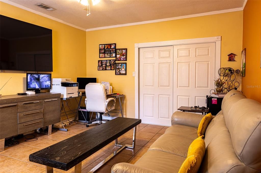 For Sale: $395,000 (4 beds, 2 baths, 1760 Square Feet)