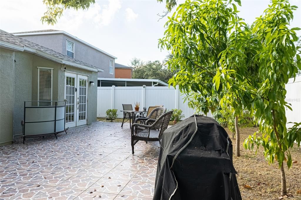 For Sale: $395,000 (4 beds, 2 baths, 1760 Square Feet)