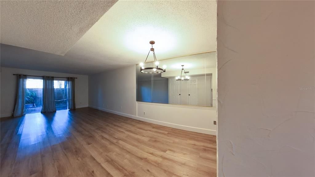 For Rent: $1,800 (2 beds, 2 baths, 1248 Square Feet)