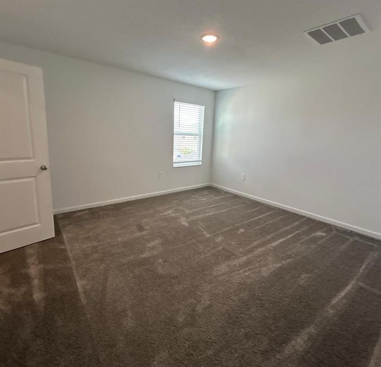 В аренду: $2,000 (4 спален, 2 ванн, 1879 Квадратных фут)