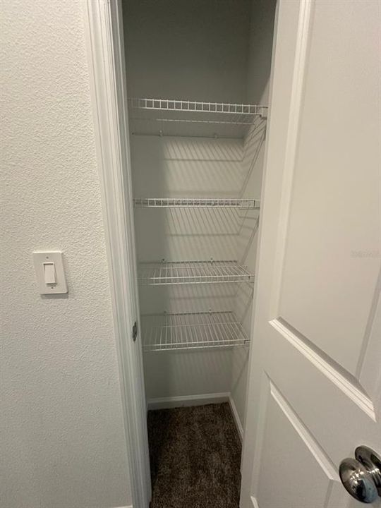 В аренду: $2,000 (4 спален, 2 ванн, 1879 Квадратных фут)