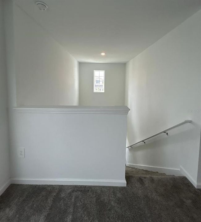 В аренду: $2,000 (4 спален, 2 ванн, 1879 Квадратных фут)