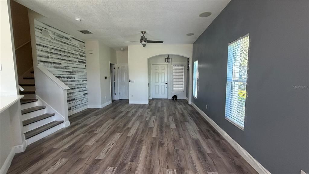 For Rent: $2,200 (3 beds, 2 baths, 1345 Square Feet)