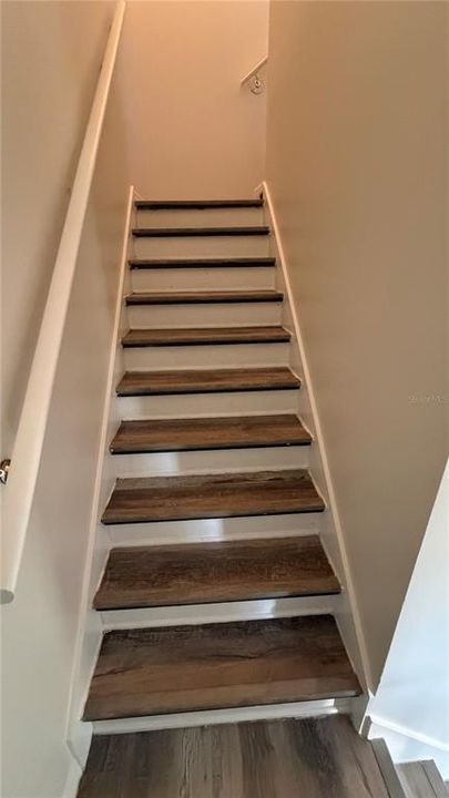 For Rent: $2,200 (3 beds, 2 baths, 1345 Square Feet)