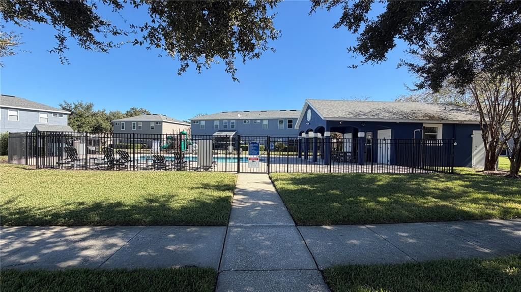 For Rent: $2,200 (3 beds, 2 baths, 1345 Square Feet)