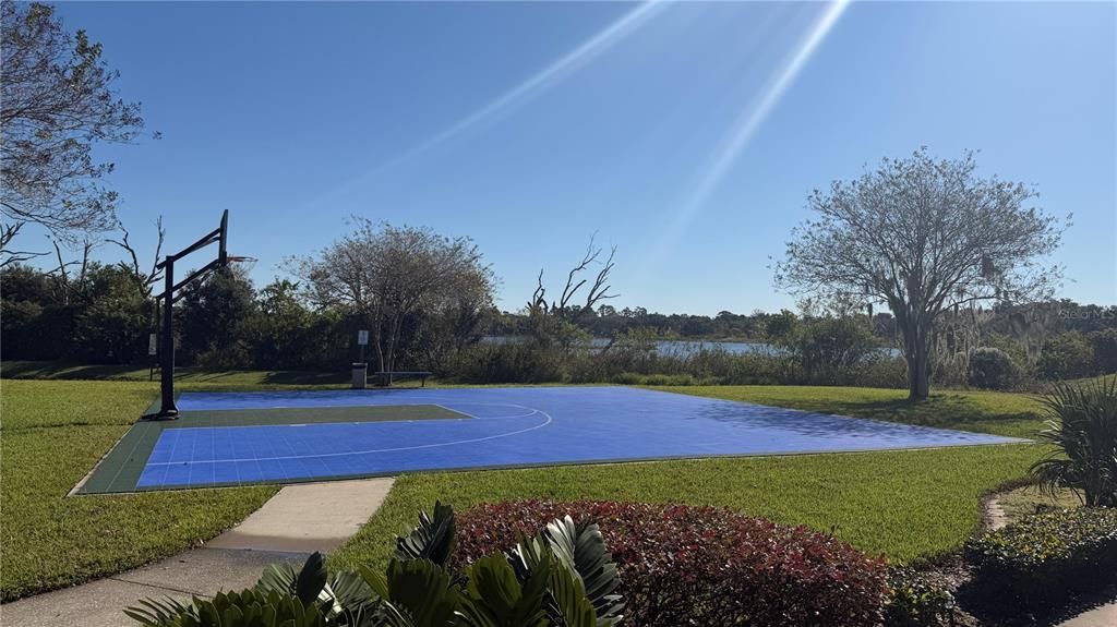 For Rent: $2,200 (3 beds, 2 baths, 1345 Square Feet)