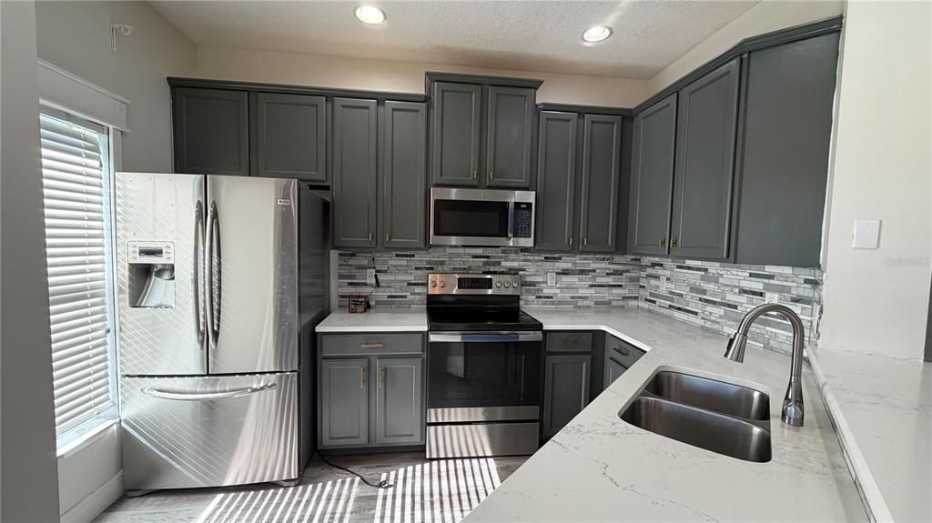 For Rent: $2,200 (3 beds, 2 baths, 1345 Square Feet)