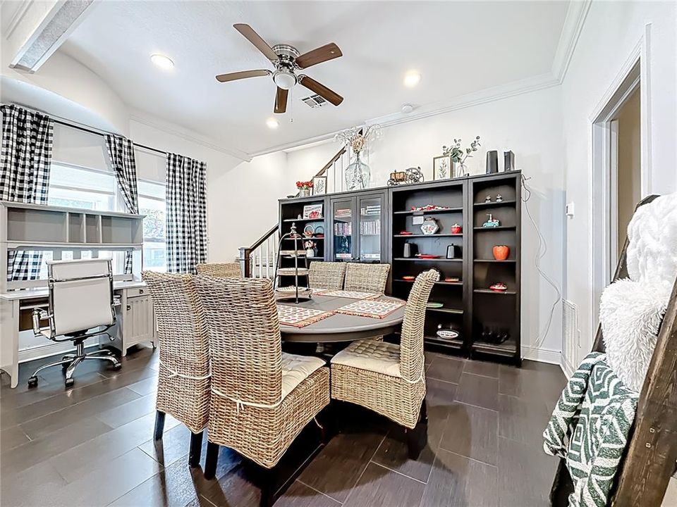 For Sale: $650,000 (4 beds, 3 baths, 2133 Square Feet)