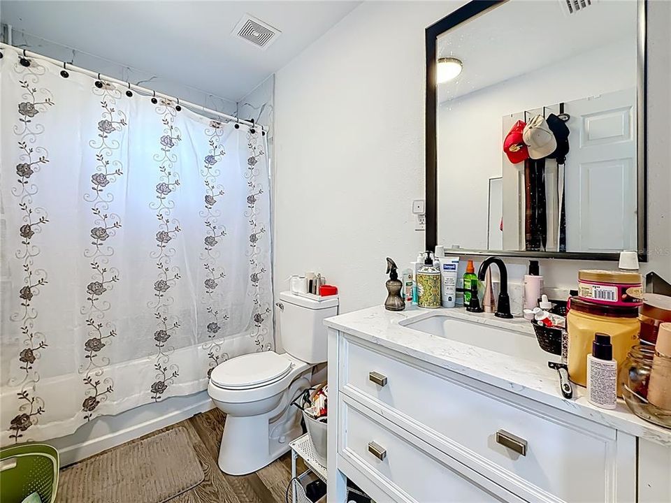 For Sale: $650,000 (4 beds, 3 baths, 2133 Square Feet)