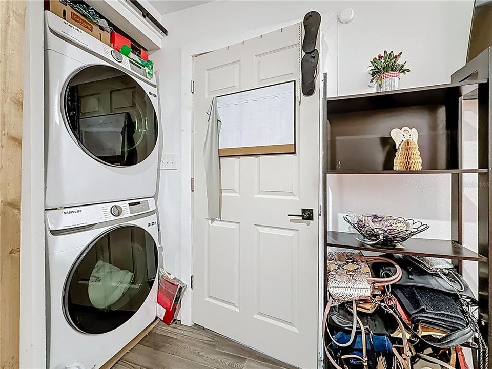 For Sale: $650,000 (4 beds, 3 baths, 2133 Square Feet)