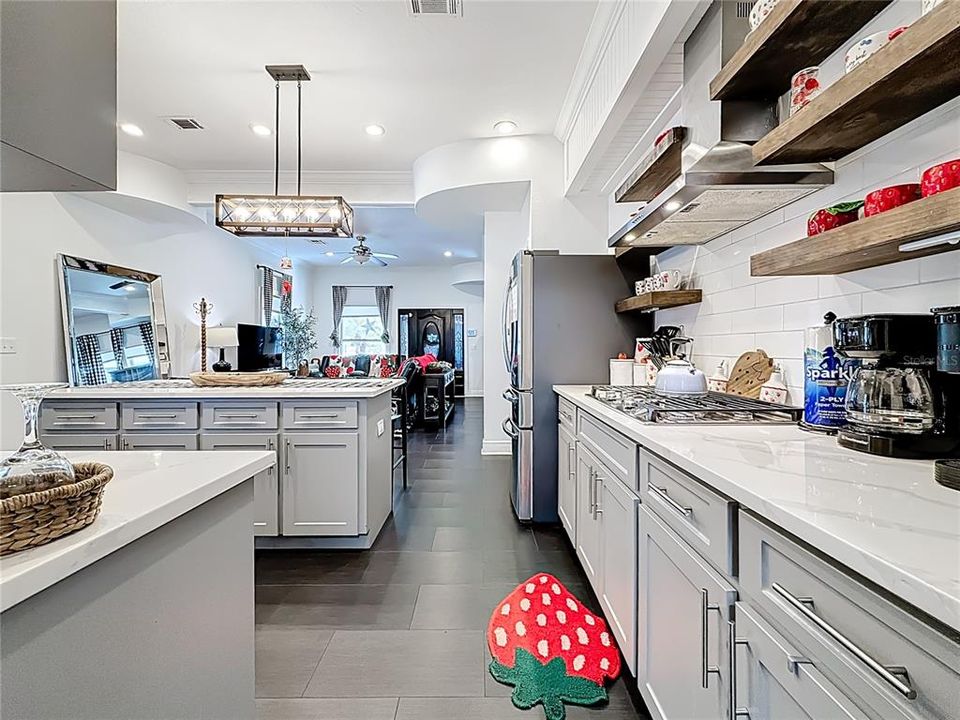 For Sale: $650,000 (4 beds, 3 baths, 2133 Square Feet)