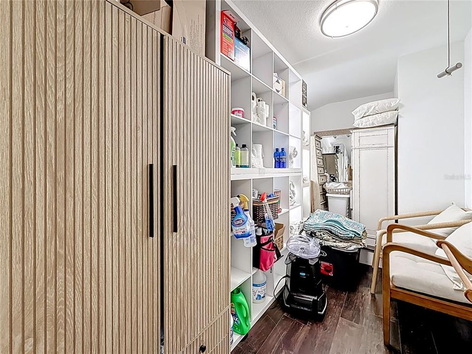 For Sale: $650,000 (4 beds, 3 baths, 2133 Square Feet)