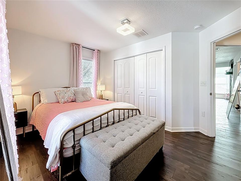 For Sale: $650,000 (4 beds, 3 baths, 2133 Square Feet)