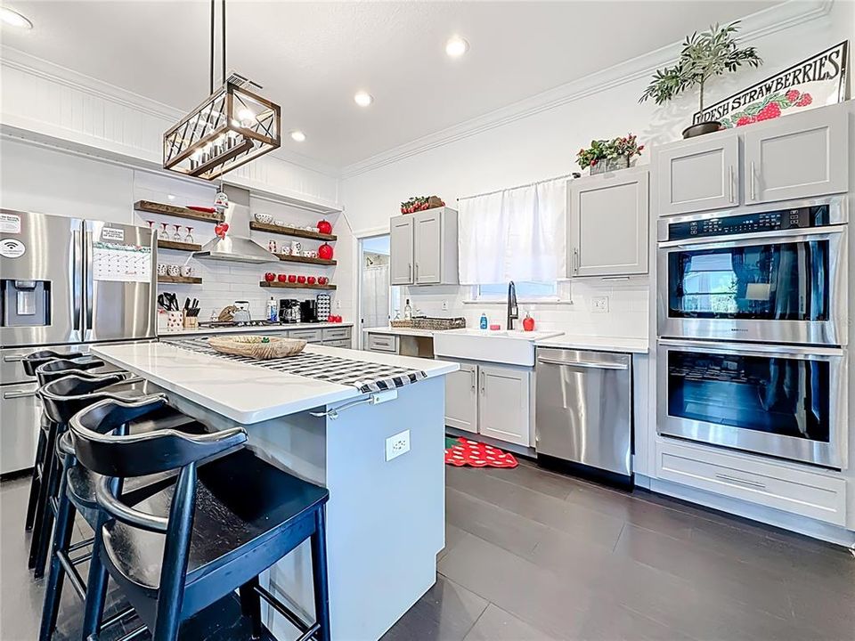 For Sale: $650,000 (4 beds, 3 baths, 2133 Square Feet)