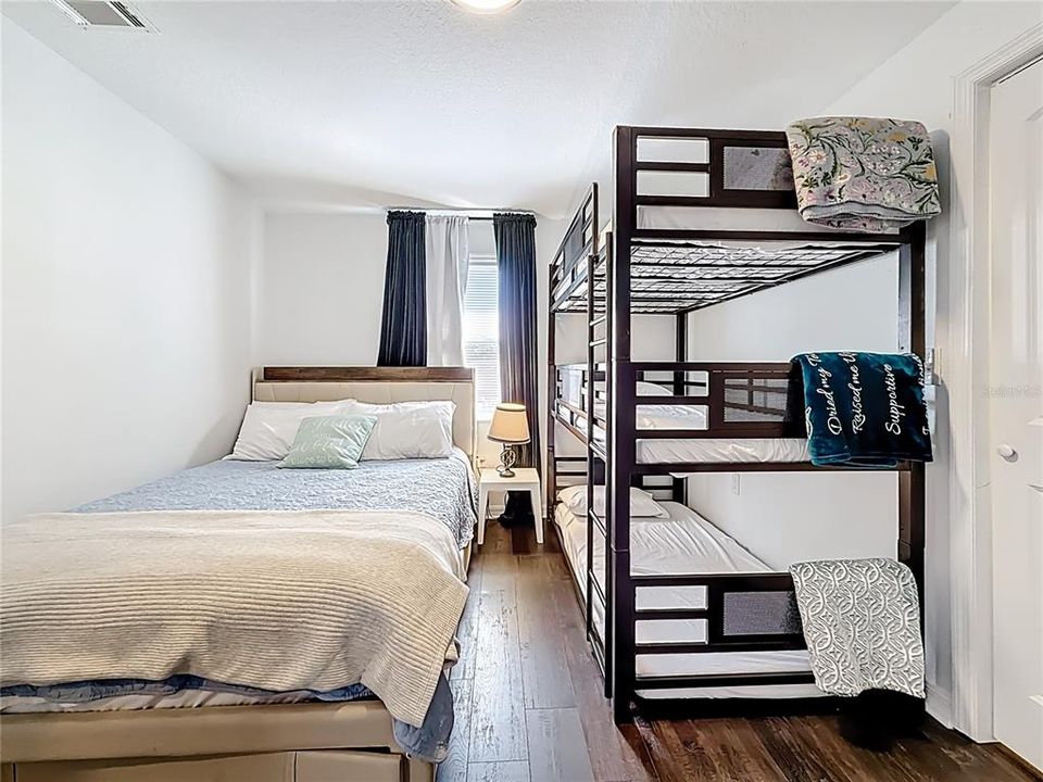 For Sale: $650,000 (4 beds, 3 baths, 2133 Square Feet)