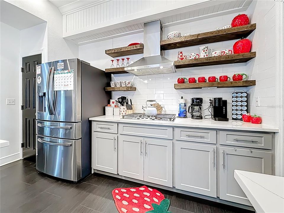 For Sale: $650,000 (4 beds, 3 baths, 2133 Square Feet)