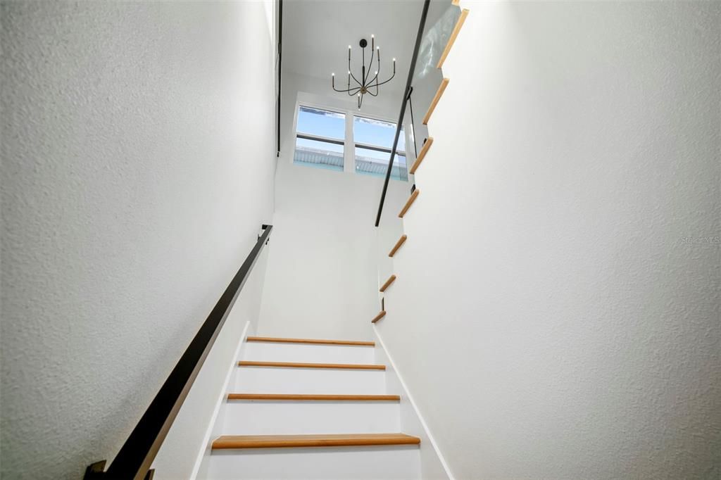 For Sale: $1,850,000 (4 beds, 4 baths, 2888 Square Feet)