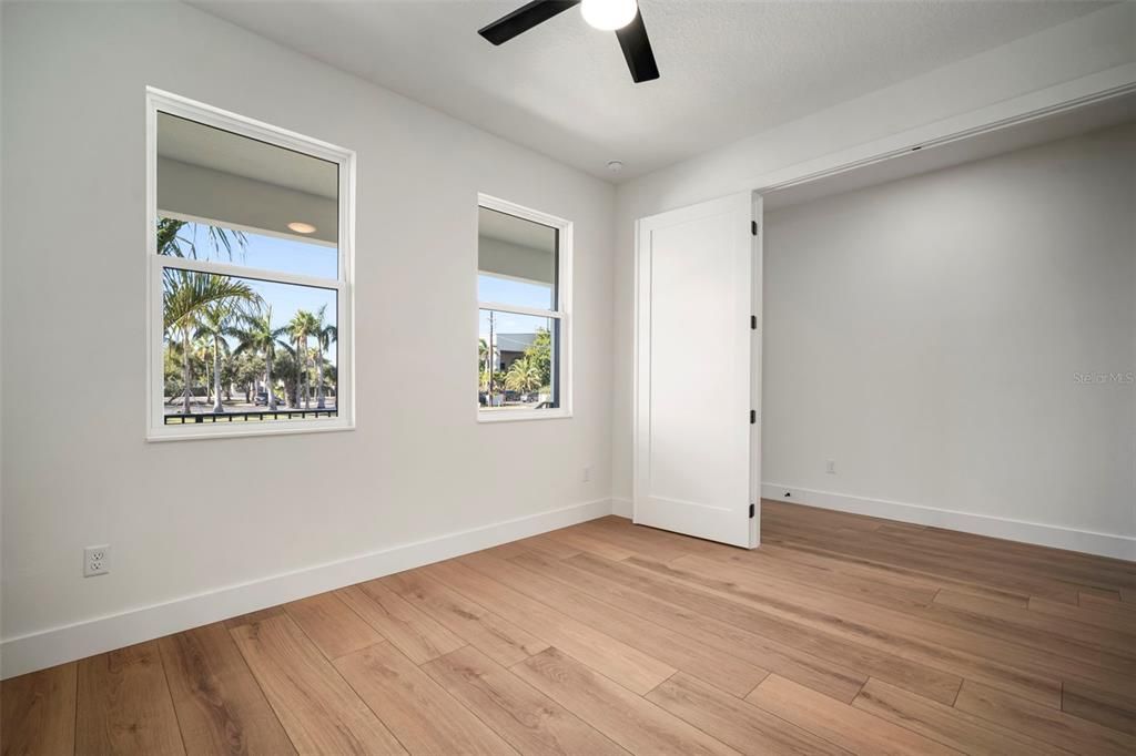 For Sale: $1,850,000 (4 beds, 4 baths, 2888 Square Feet)