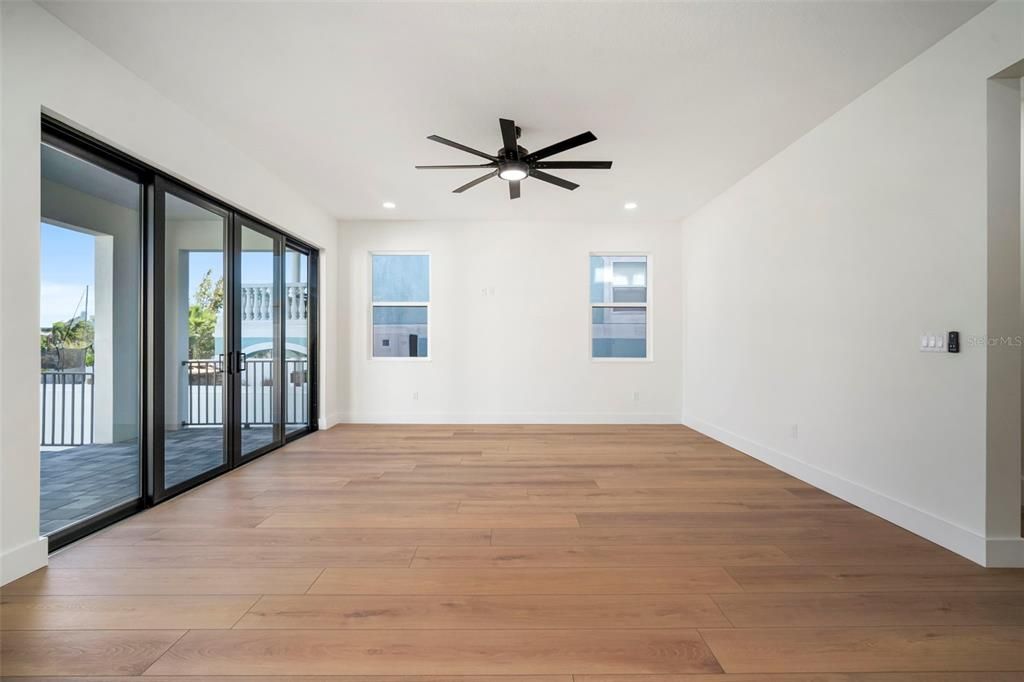 For Sale: $1,850,000 (4 beds, 4 baths, 2888 Square Feet)