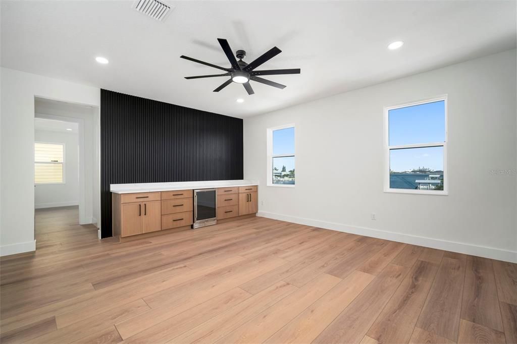 For Sale: $1,850,000 (4 beds, 4 baths, 2888 Square Feet)