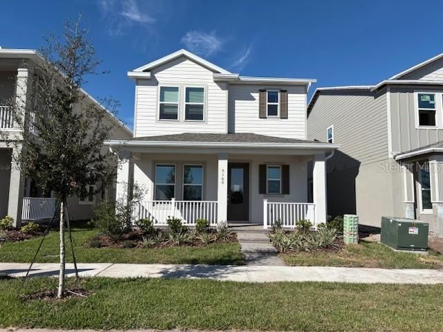 En Renta: $2,600 (4 camas, 3 baños, 1992 Pies cuadrados)