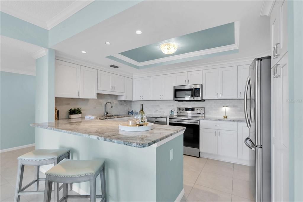For Sale: $649,900 (2 beds, 2 baths, 1403 Square Feet)
