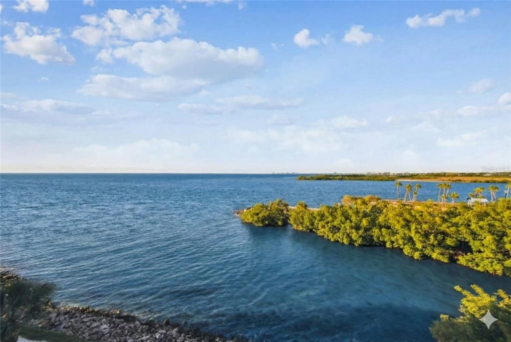 En Venta: $325,000 (2 camas, 2 baños, 968 Pies cuadrados)