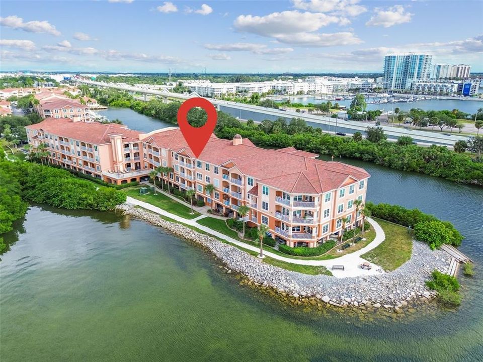 En Venta: $325,000 (2 camas, 2 baños, 968 Pies cuadrados)