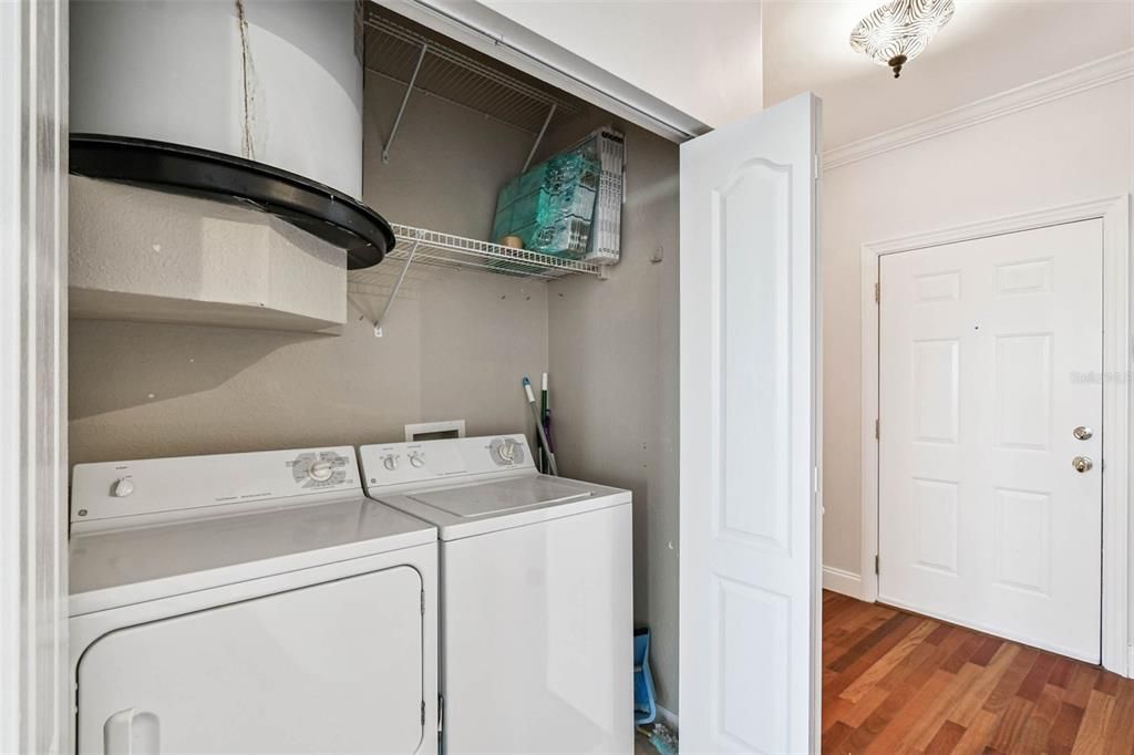 En Venta: $325,000 (2 camas, 2 baños, 968 Pies cuadrados)