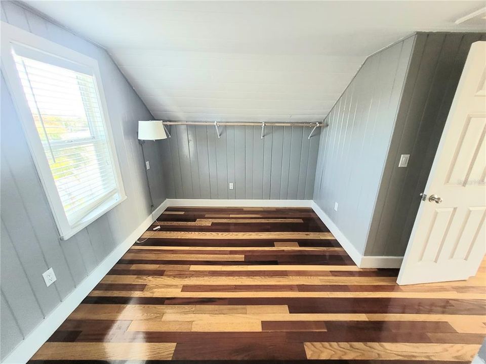 出租: $4,400 (3 贝兹, 2 浴室, 1807 平方英尺)