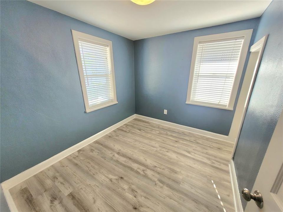 出租: $4,400 (3 贝兹, 2 浴室, 1807 平方英尺)