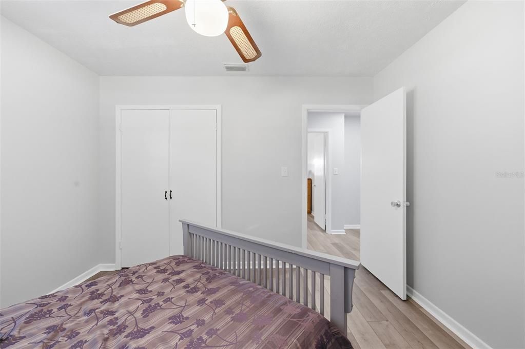 待售: $345,000 (3 贝兹, 2 浴室, 1636 平方英尺)