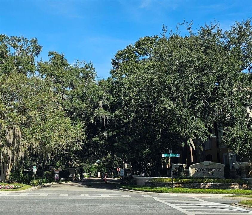 На продажу: $300,000 (3 спален, 2 ванн, 1682 Квадратных фут)