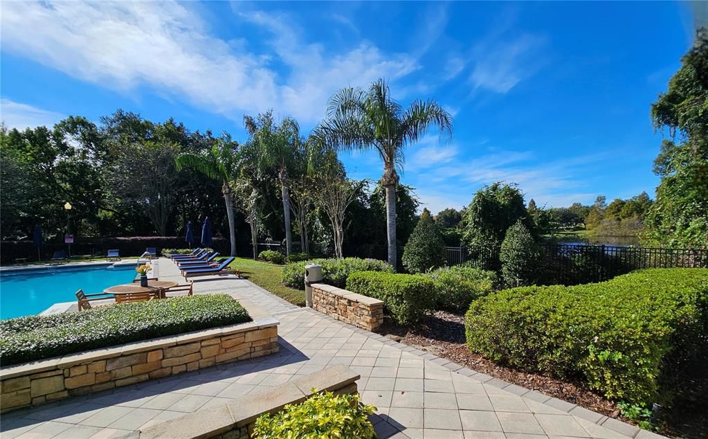 На продажу: $300,000 (3 спален, 2 ванн, 1682 Квадратных фут)