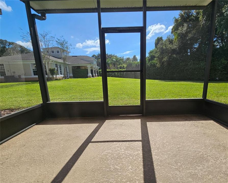 На продажу: $300,000 (3 спален, 2 ванн, 1682 Квадратных фут)