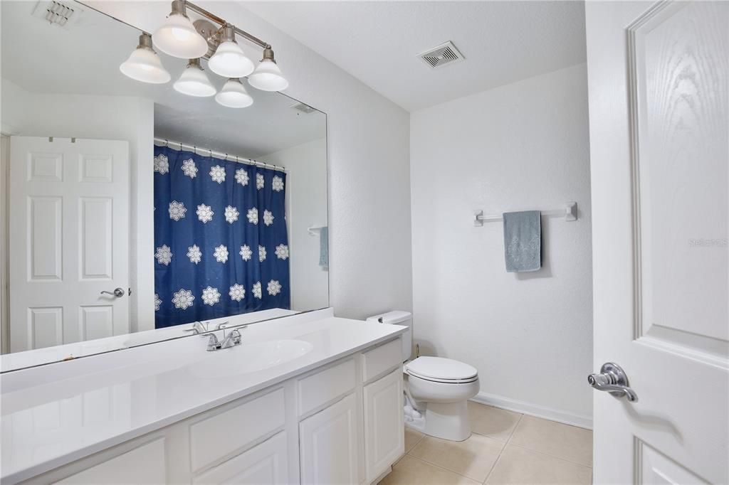 En Venta: $349,999 (3 camas, 2 baños, 1762 Pies cuadrados)