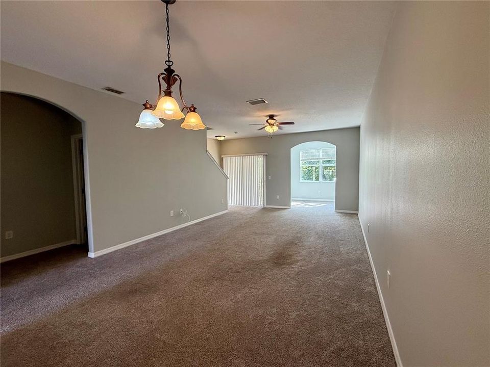 For Rent: $1,900 (2 beds, 2 baths, 1660 Square Feet)