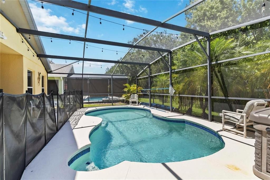 For Rent: $2,800 (5 beds, 3 baths, 1662 Square Feet)