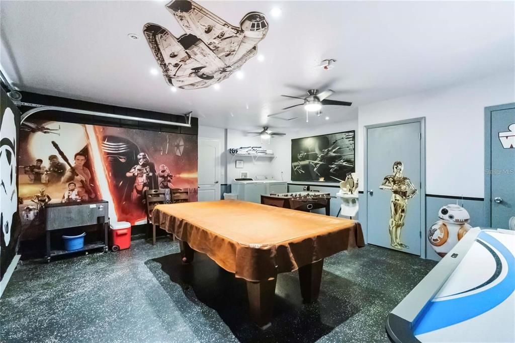 For Rent: $2,800 (5 beds, 3 baths, 1662 Square Feet)